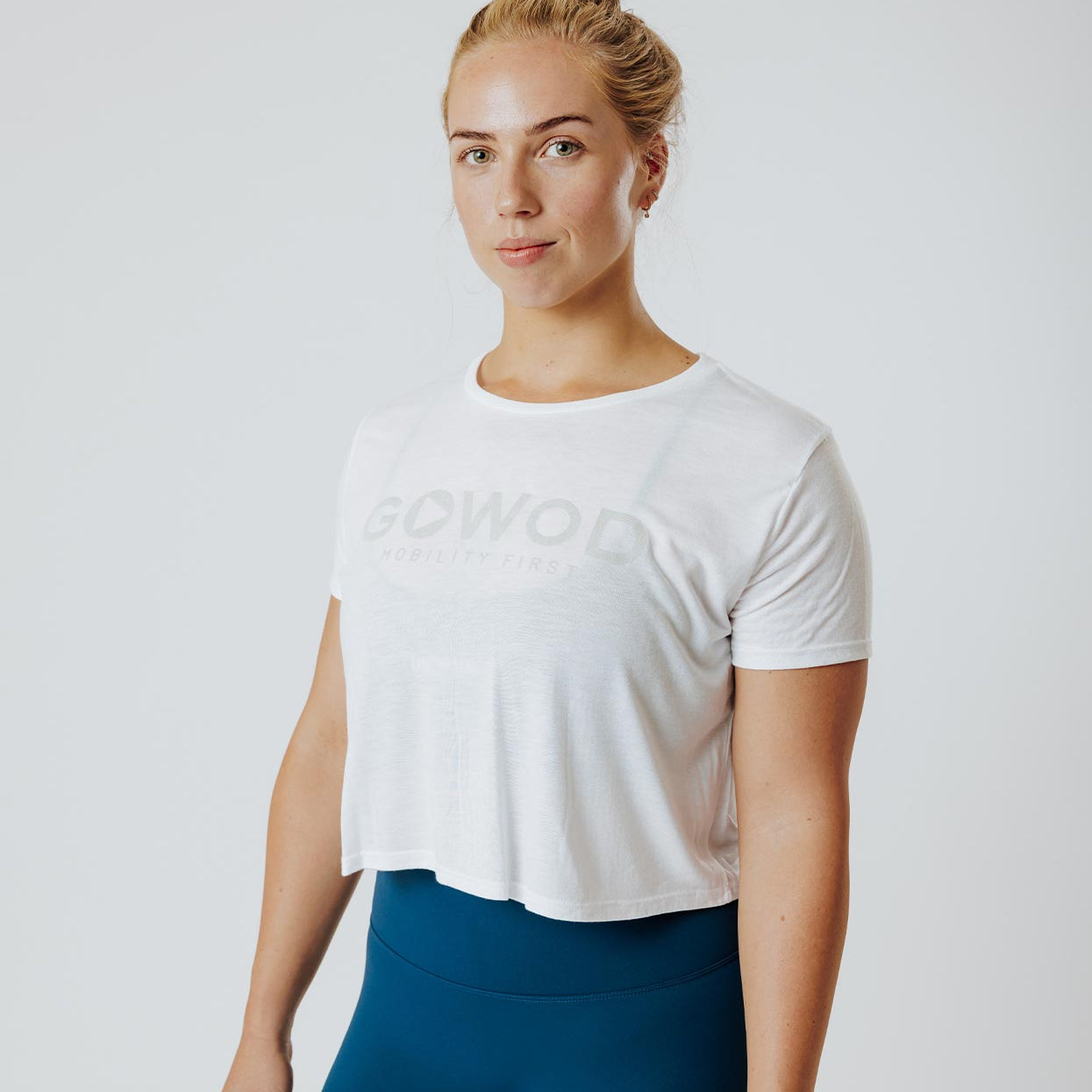 CROP TOP UNCHAINED x GOWOD T/T