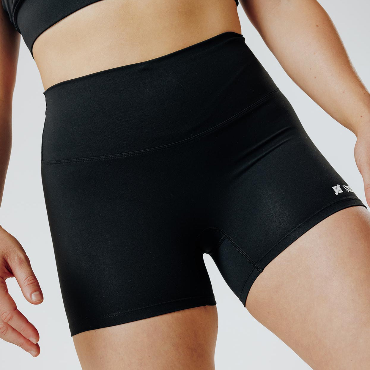 SHORT UNCHAINED HIGH FREEDOM 31'