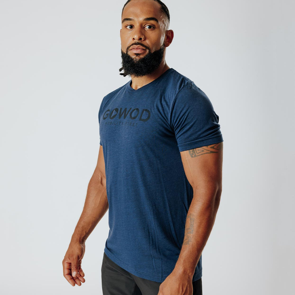T-SHIRT UNCHAINED x GOWOD T/T