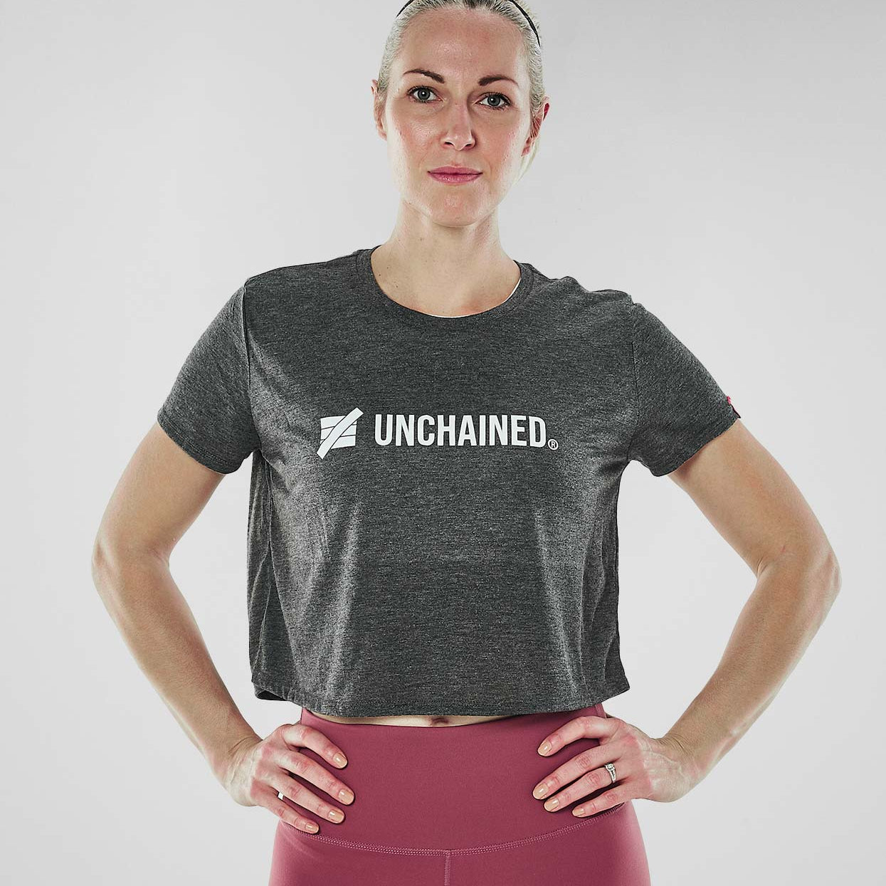 CROP TOP <tc>L</tc>IGHTNE<tc>S</tc><tc>S</tc>