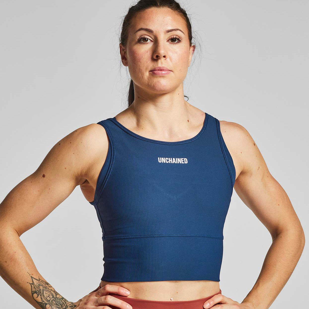 CROP TANK TEXTURE UNCHAINED HOPEFUL