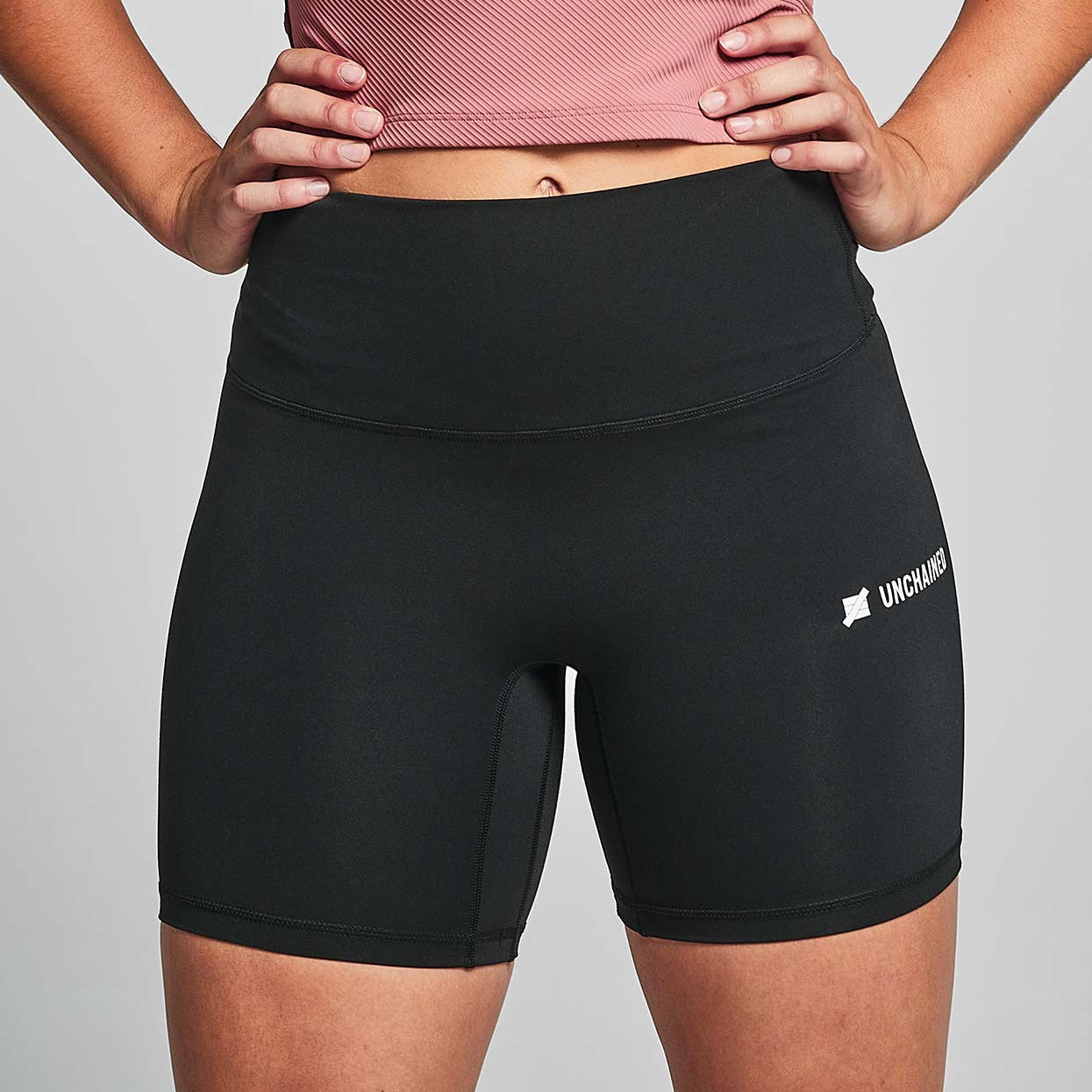 SHORT UNCHAINED HIGH FREEDOM 38'