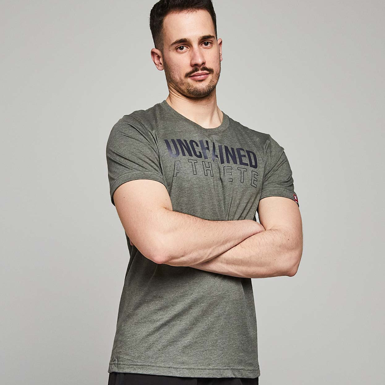 T-<tc>S</tc>SHIRT NEW U.A T/T